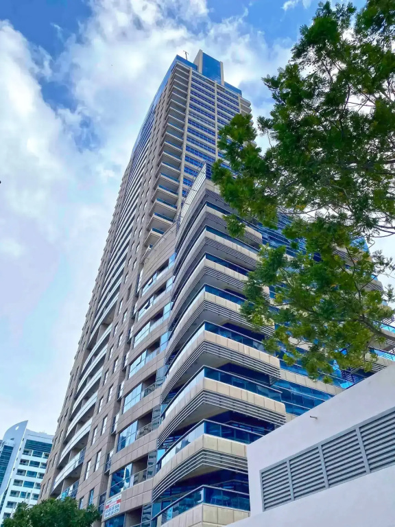 Luxury 1 Bedroom with Sea View Flat