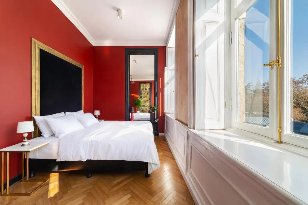Double Junior Suite with balcony (full double bed)
