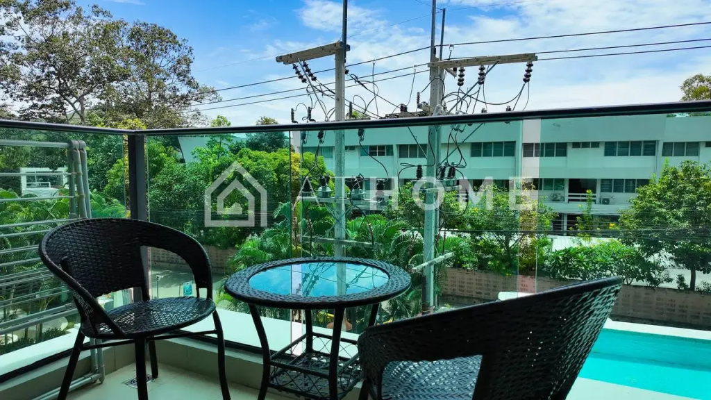 The Breeze Condominium Apartments