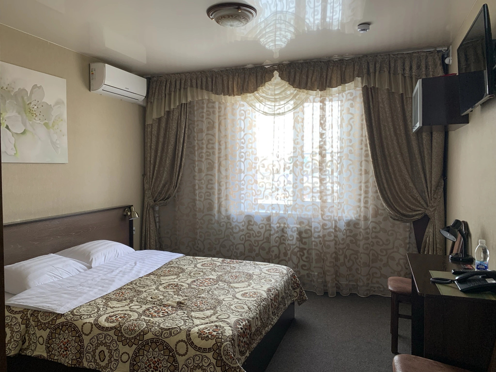 Shokolad Hotel Room Type - Standard Double room full double bed