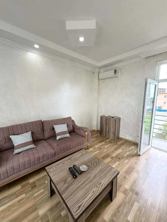 1 Bedroom Apartment with balcony and with pool view