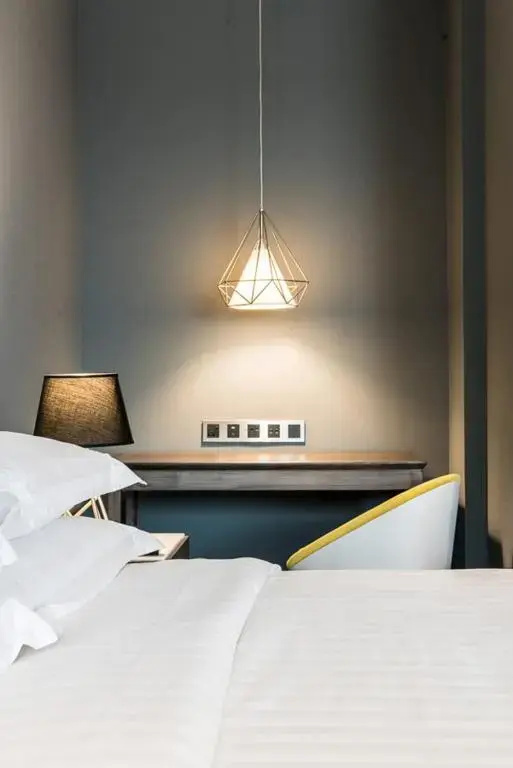 Trademark Hotel by null