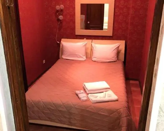 Double Suite (full double bed)