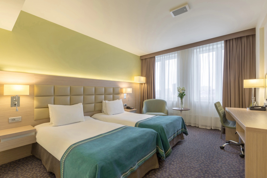Nesterov Plaza Hotel Room Type - Superior room twin beds