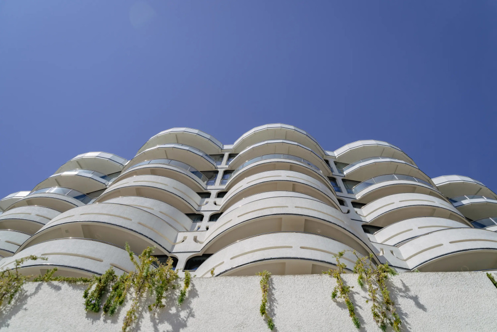 Апартаменты Дизайнерские с бассейном и морем вместимостью от 1 до 4 гостей от собственника - фото 2