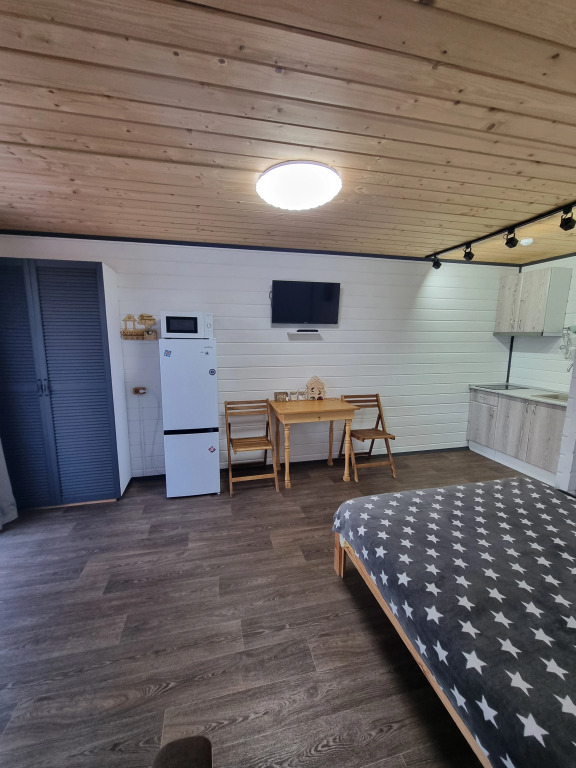 Студия в Виктория