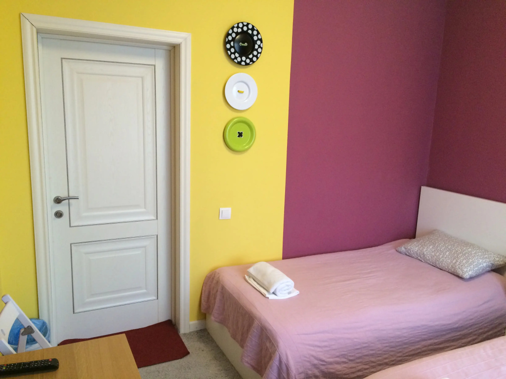 Spi Zdes Mini-Hotel Room Type - Economy Triple room