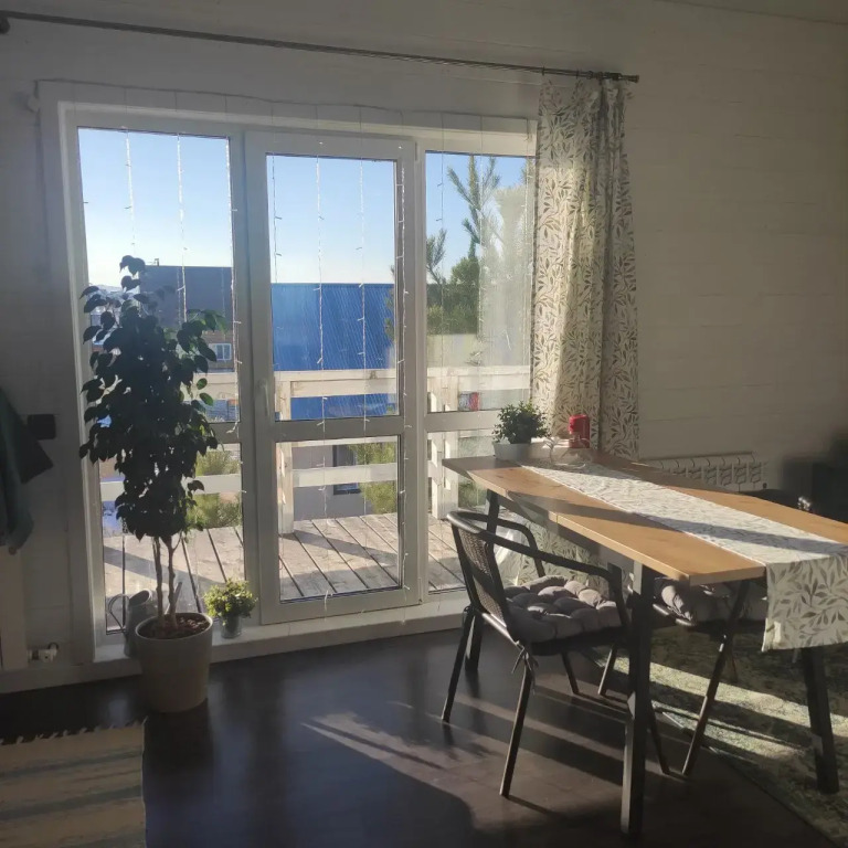Апартаменты с 3 комнатами с балконом в Мятлик house
