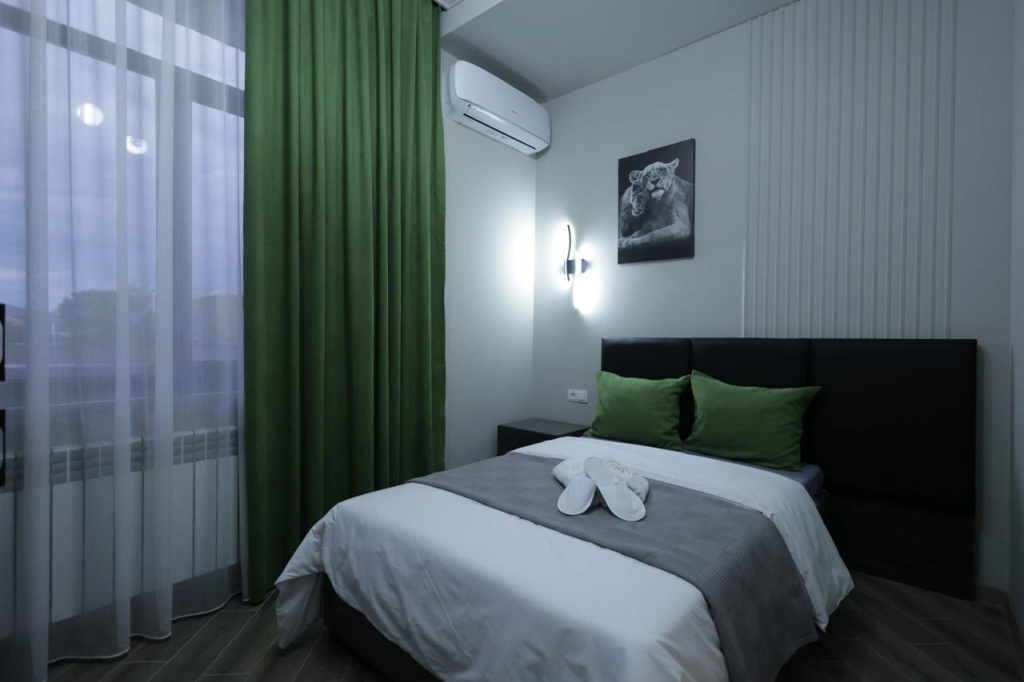 1 Bedroom Standard room with courtyard view