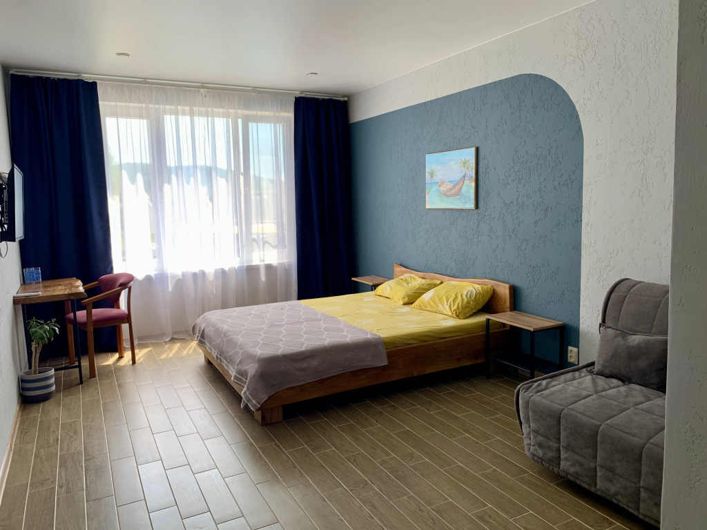 Трёхместный номер Comfort в Три камня