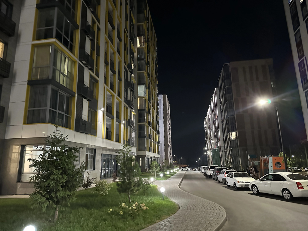 Raiymbek Residence 4-38 & Pityevaya Voda V Podarok Flat