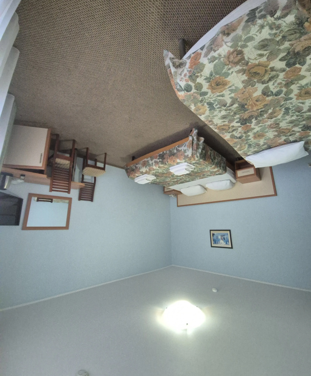 Economy room