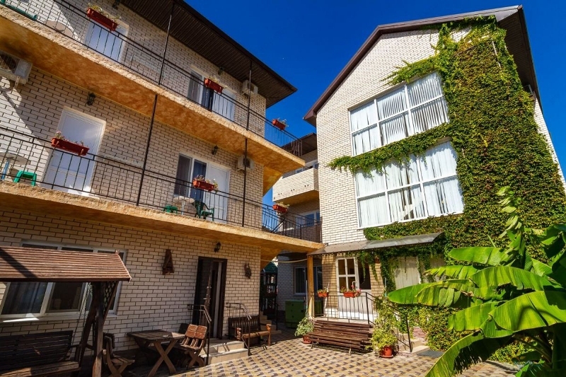 Гостиница U Morya Villa Costa Guest House в Джемете