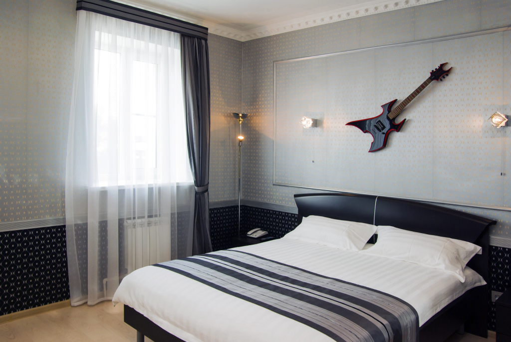 Motsart Hotel Room Type - Comfort Double room full double bed