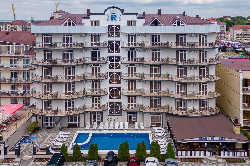 Отель Роял — фото