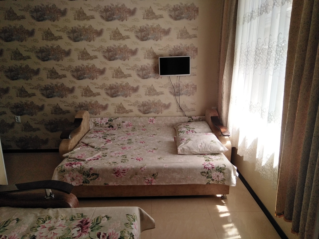 1 Bedroom Apartment with balcony