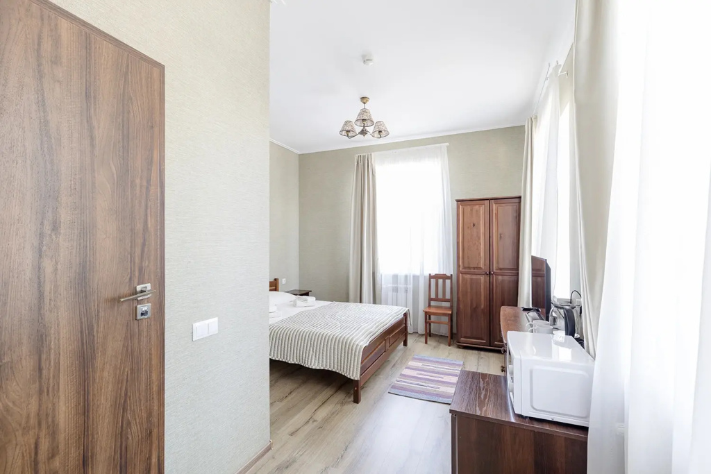 Superior Double room (full double bed)