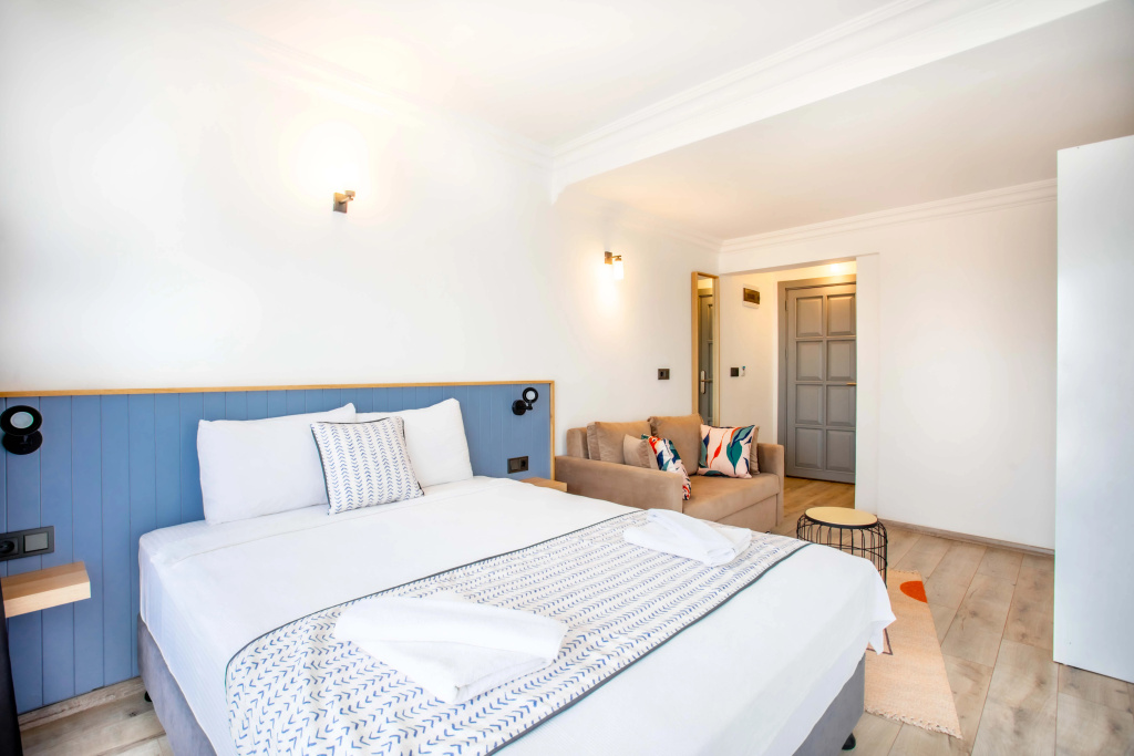 Double No. 303 - Bella Standard 1+0 Studio (full double bed)