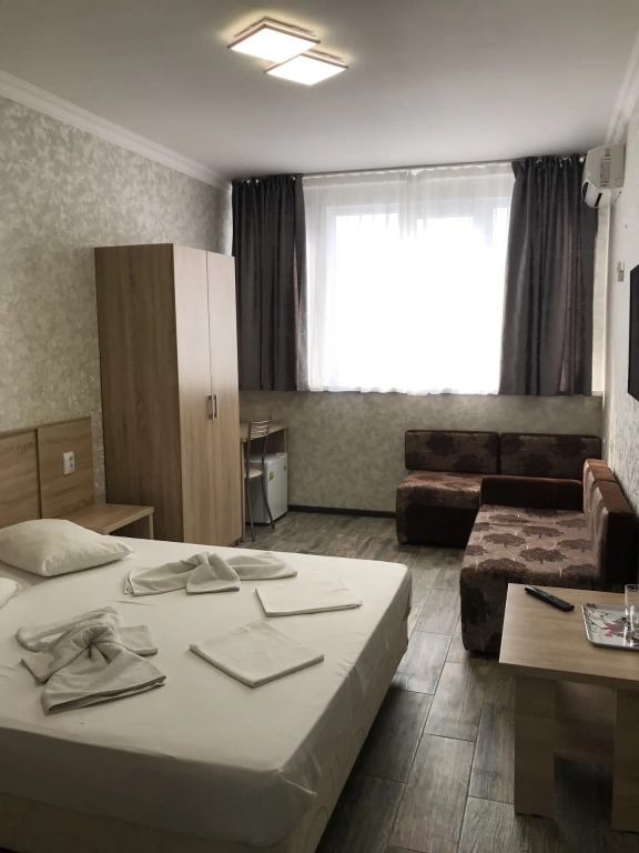 Четырёхместный полулюкс Comfort в Мандарин