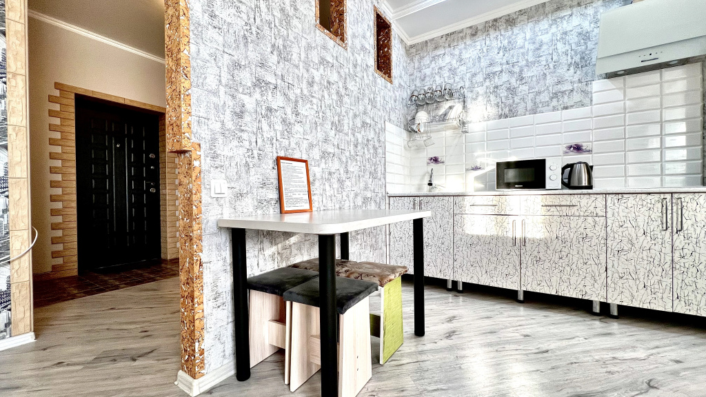 Kyzylzhar Lyuks Novostroyka Odnokomnatnye Apartamenty V Tsentre. Dsr, Dvorets, Tennisny Kort Flat