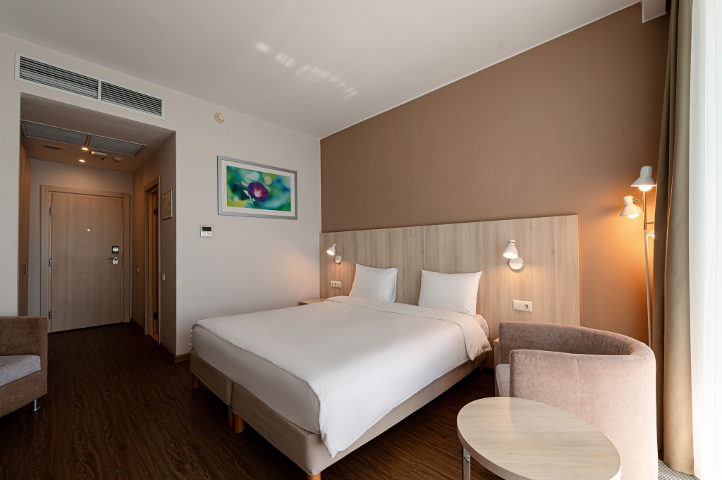 Omega Sirius Hotel Room Type - Standard Double room with balcony and with sea view full double bed