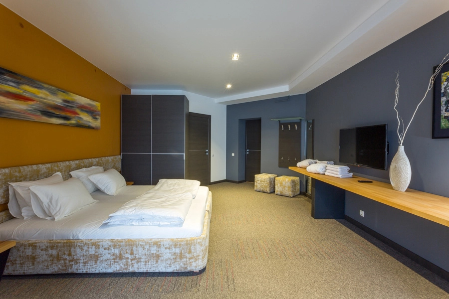 No. 7 Deluxe room with view