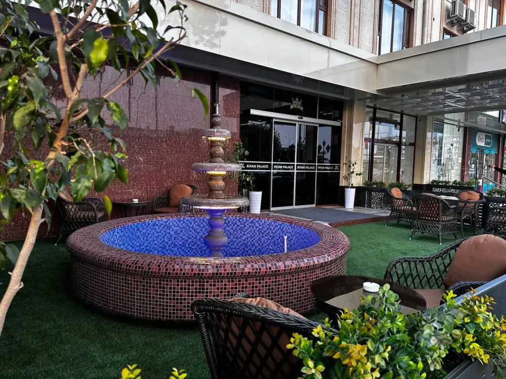Khan Palace Hotel — фото