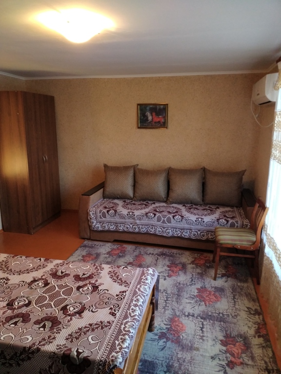 Люкс с 2 комнатами с балконом и с красивым видом из окна в Райский уголок