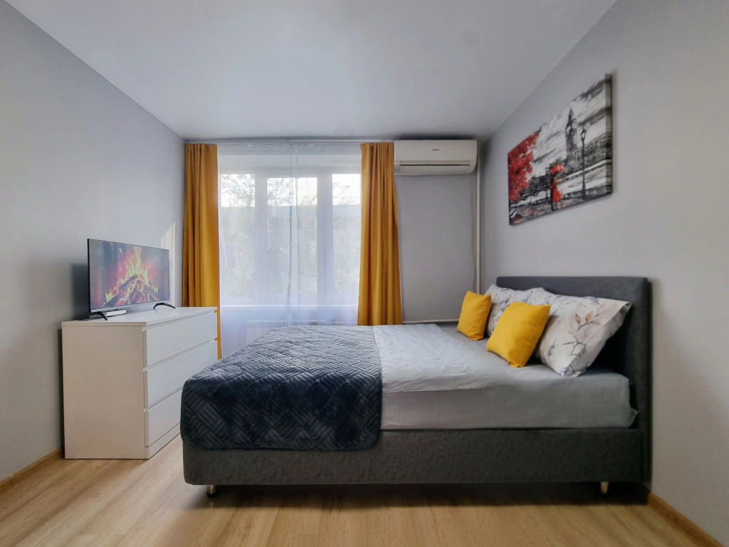 Апартаменты RoomOnDay в ЖК Саяны-Парк арт.000230 — фото