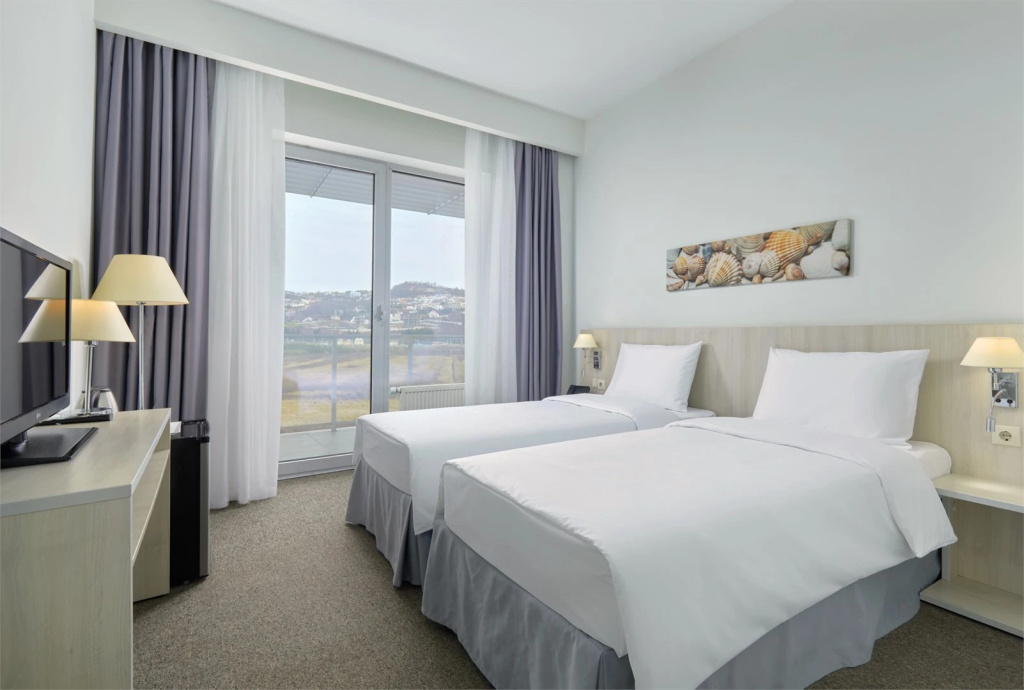 Sochi Park Hotel Room Type - Standard Double room with balcony full double bed