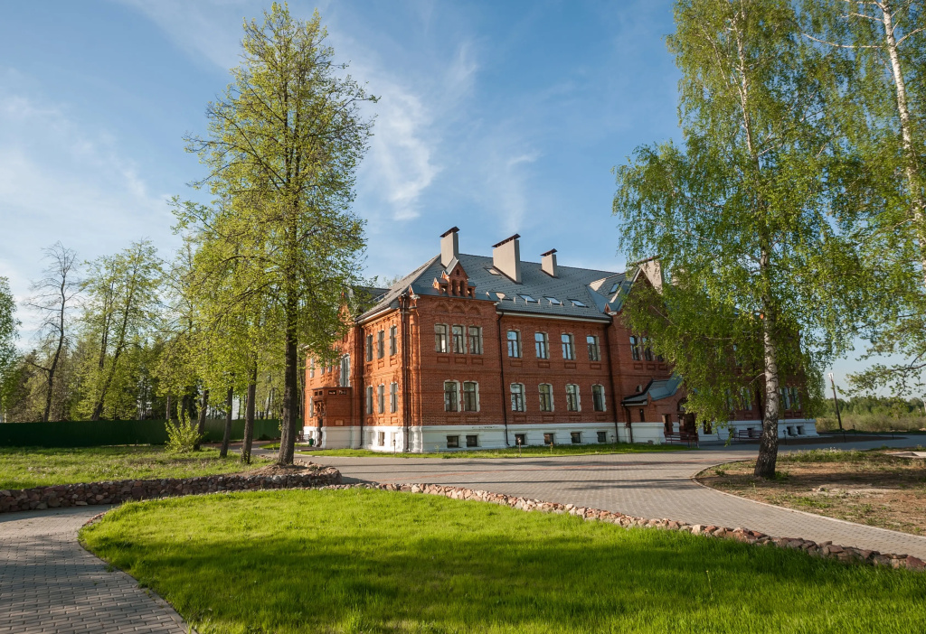Загородный клуб Малиновая Слобода — фото