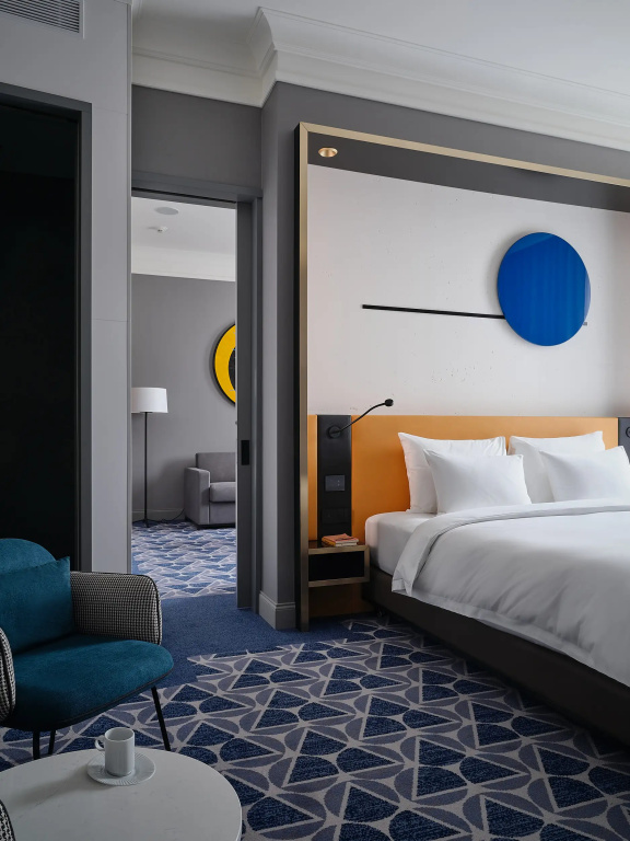 Hotel Maidens Hotel Room Type - Ambassador Suite with balcony and with view