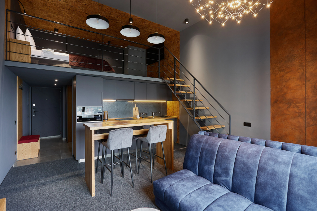 Standard Quadruple Duplex Design Loft with landmark view
