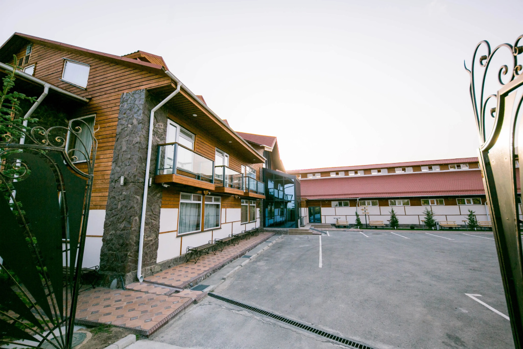 EthnoPark Resort Hotel