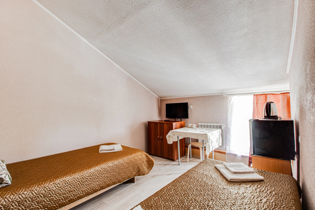 Double room full double bed