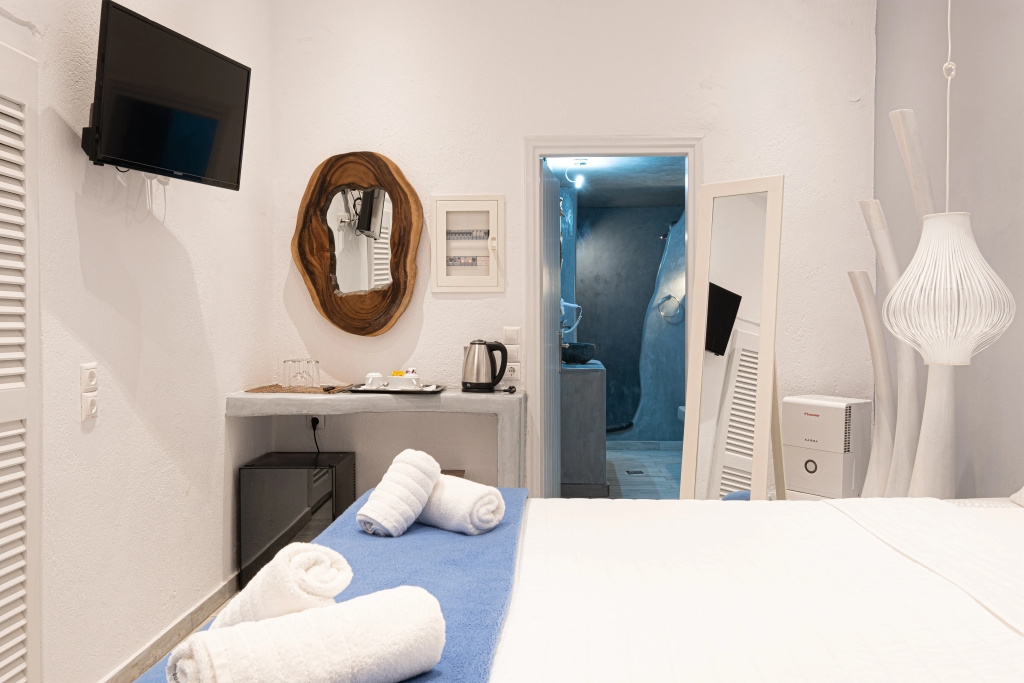 Executive Double room with Caldera View (full double bed)