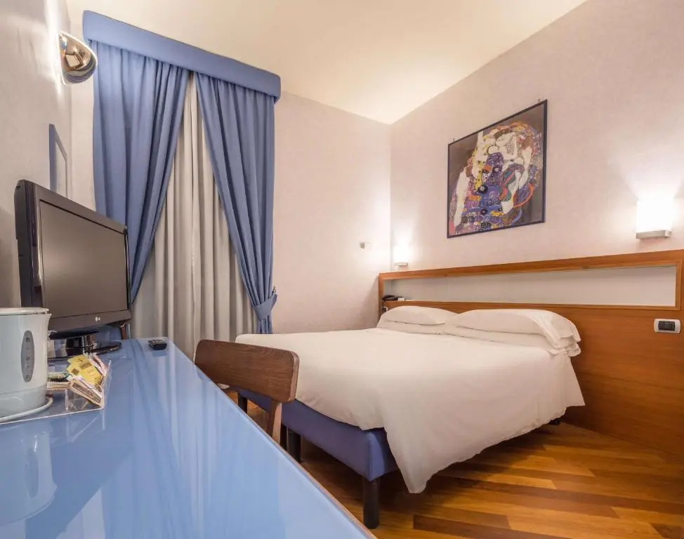 Best Western Plus Hotel Plaza Napoli - Chambres