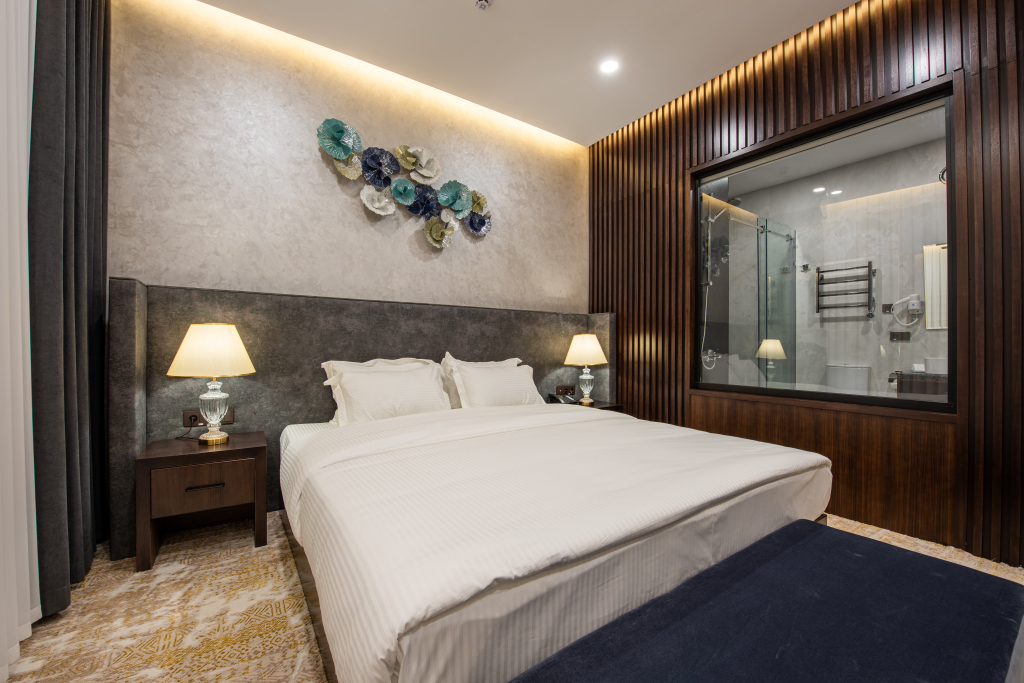 Двухместный номер Deluxe с балконом двуспальная кровать в Wyndham Garden Tashkent