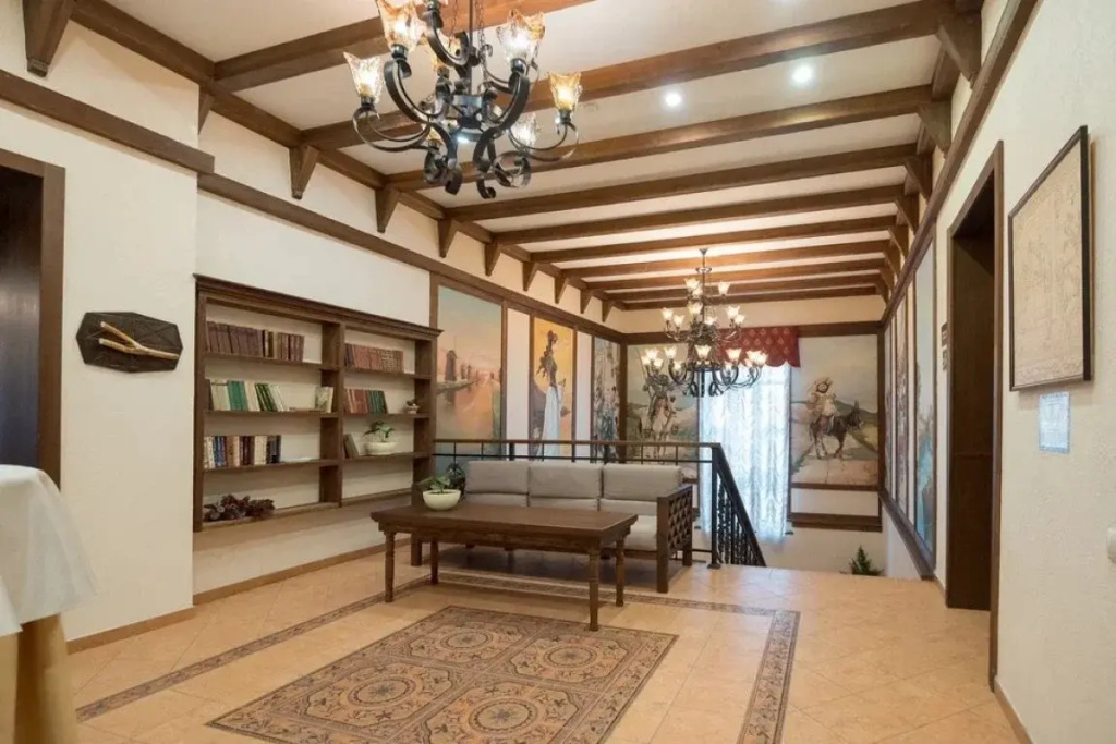 Lobby & Reception
