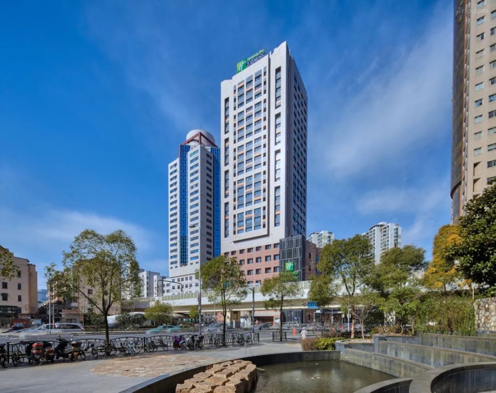 Hotel Holiday Inn Express SHANGHAI ZHENPING by IHG