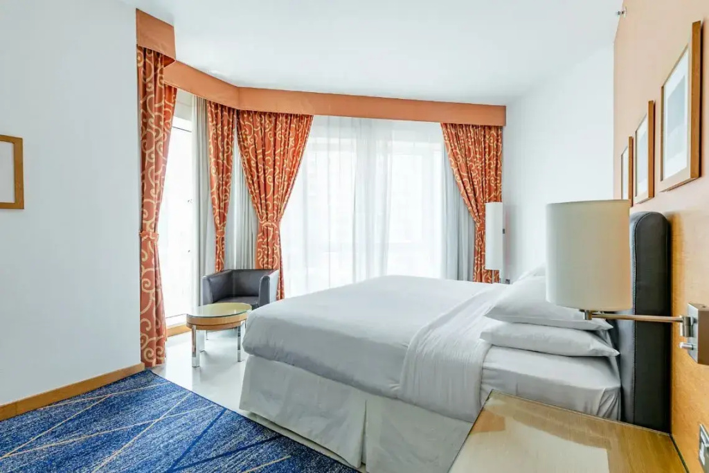 Four Points by Sheraton Bur Dubai Hotel - Chambres