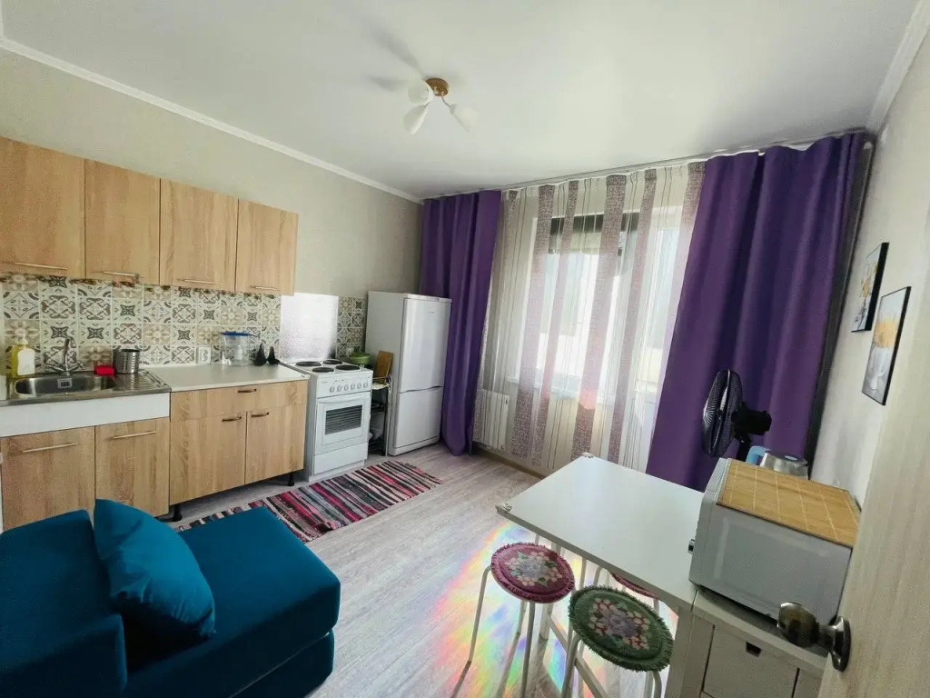 Квартира 3 Альфа Рент на Пустошкина 22 к11 — фото