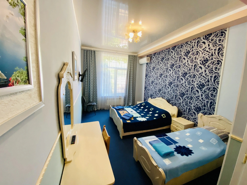 2 Bedrooms Standard Quadruple room