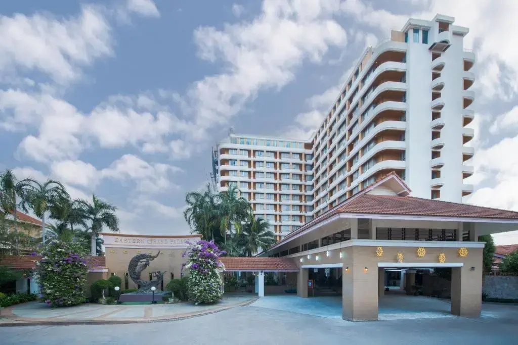 Eastern Grand Palace Hotel
