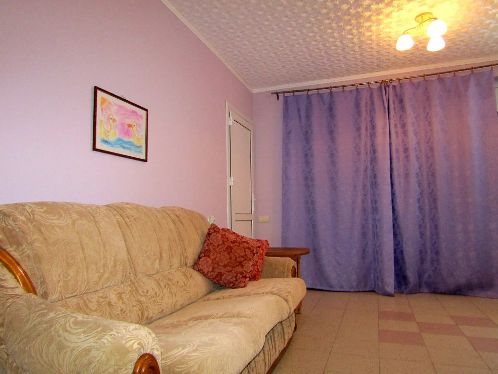 Standard Quintuple Family room