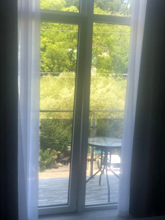 Трёхместный номер Standard с балконом в Сюзэн