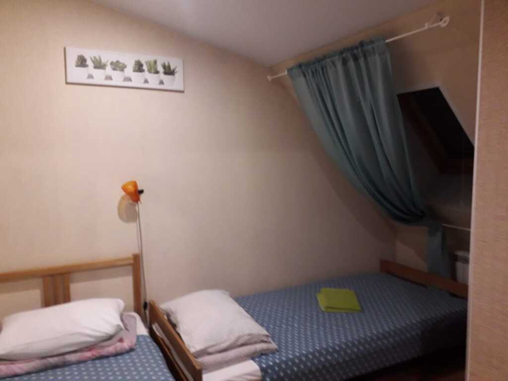 Хостел green point казань. Greenpoint хостел казань. Greenpoint хостел казань. Грин поинт хостел. Гостиница hostel point онгудай.