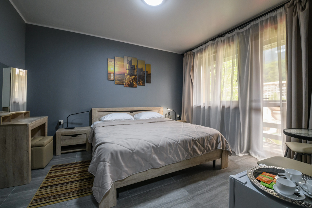 Una Akva-Life Hotel Room Type - Standard Double room with balcony full double bed