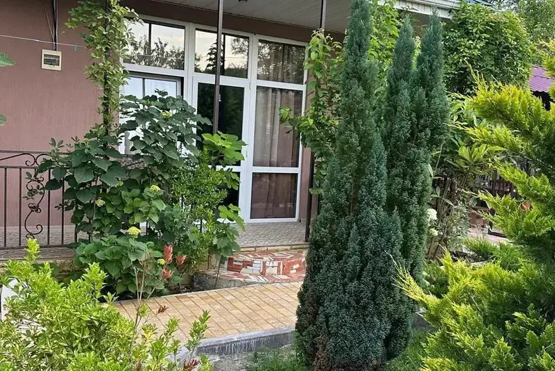 Отель Гостевой дом Светлана в Сочи