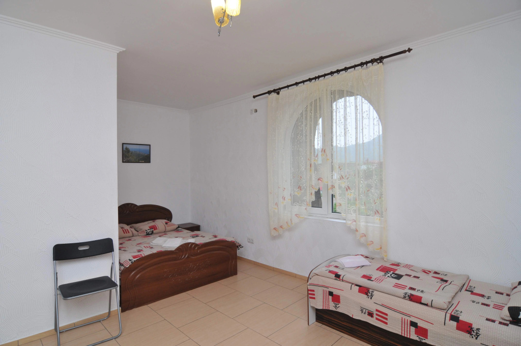Economy room